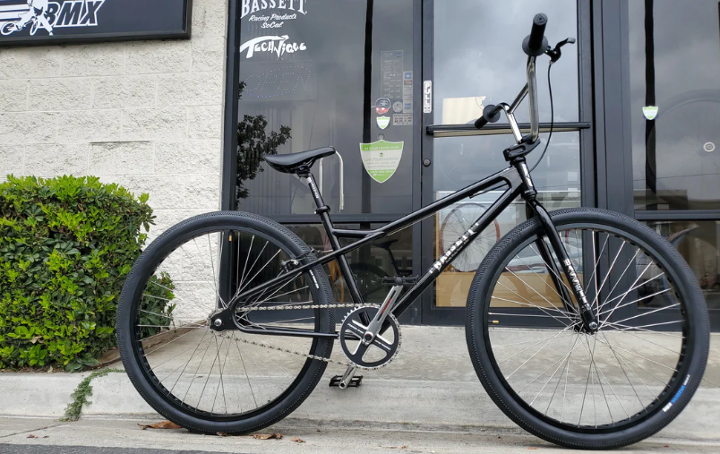 The Evolution of Bassett BMX: From Dirt Tracks to Urban Trails Bassett BMX